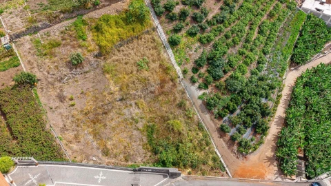 Terreno para Venda em Estreito de Camara de Lobos