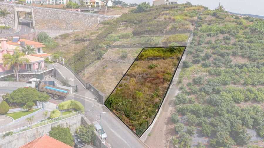 Terreno para Venda em Estreito de Camara de Lobos Foto 22
