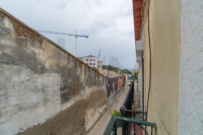 Prédio para Venda em São Vicente