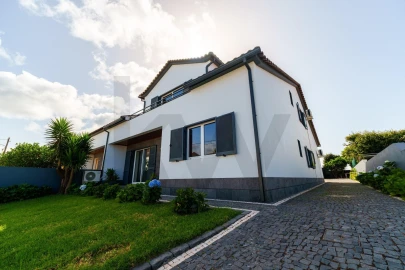 Moradia T4 para Venda em Ribeira Seca