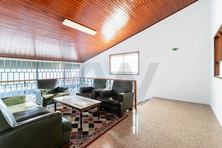 Armazém para Venda em Cortegaça Foto 4