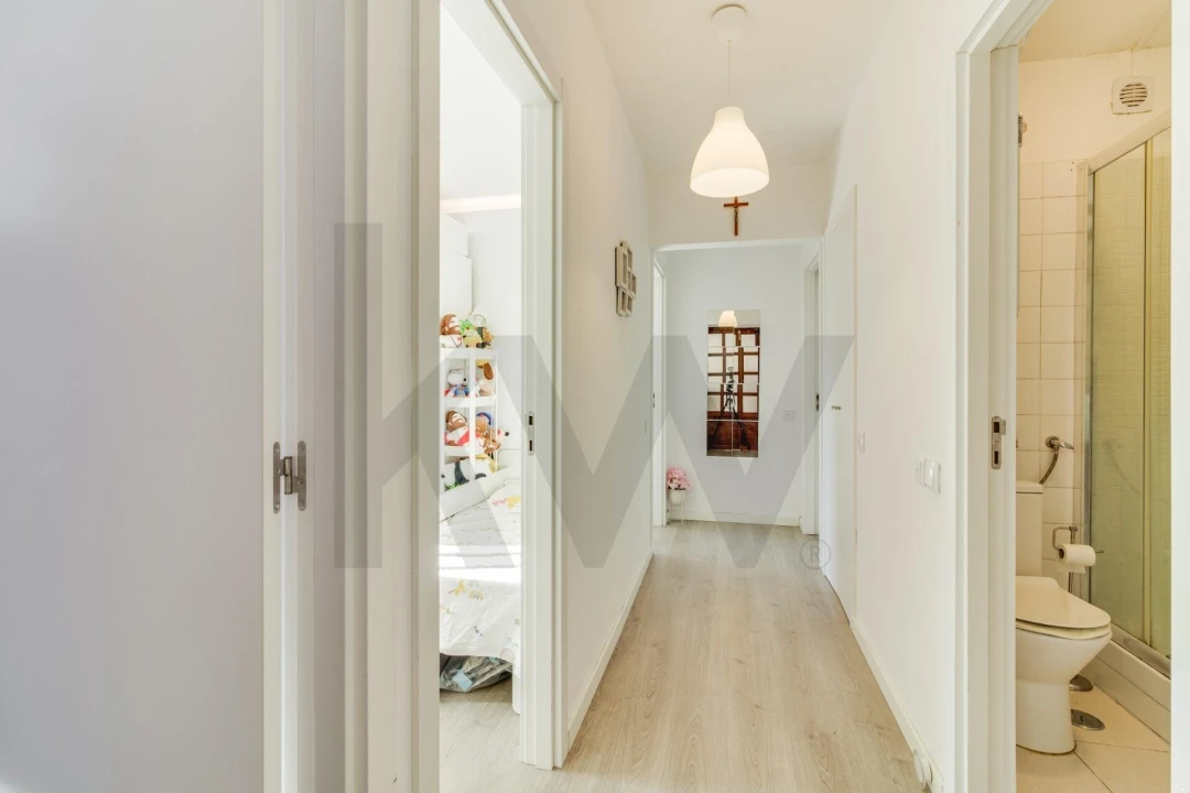 Apartamento T3 para Venda em São Domingos de Rana Foto 17