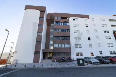 Apartamento T3 para Venda em São Domingos de Rana