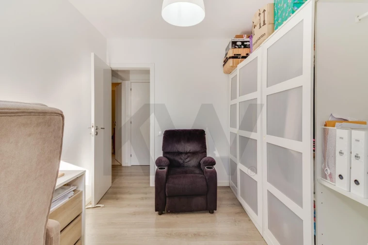 Apartamento T3 para Venda em São Domingos de Rana Foto 10