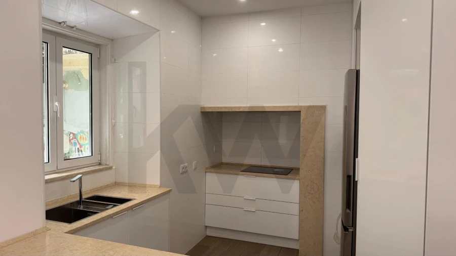 Apartamento T2 para Venda em Misericórdia Foto 8