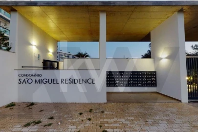 Apartamento T2 para Arrendamento em Carcavelos e Parede