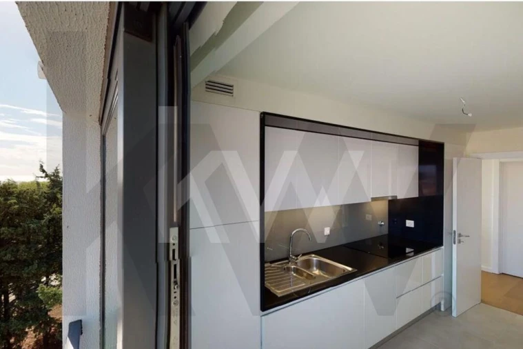 Apartamento T2 para Arrendamento em Carcavelos e Parede Foto 4