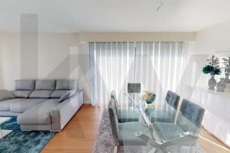 Apartamento T2 para Arrendamento em Carcavelos e Parede Foto 5