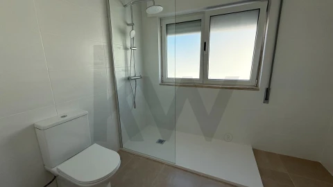 Moradia T5 para Venda em Amora