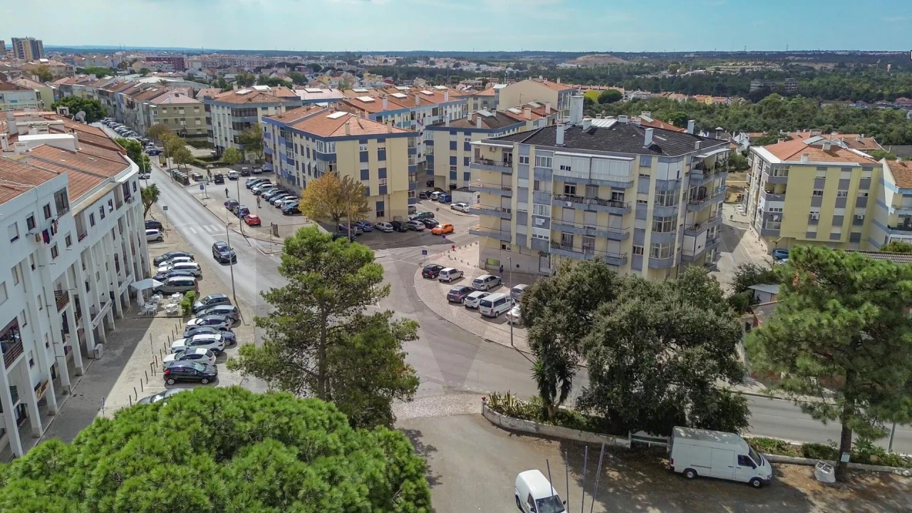 Apartamento T3 para Venda em Amora Foto 43