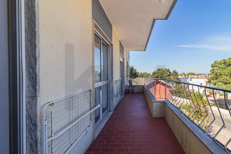 Apartamento T3 para Venda em Amora Foto 14