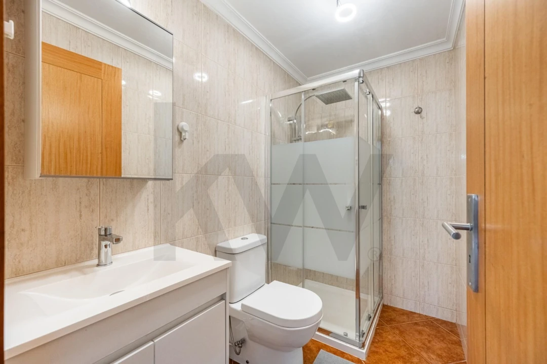 Moradia T4 para Venda em Este (São Pedro e São Mamede) Foto 32