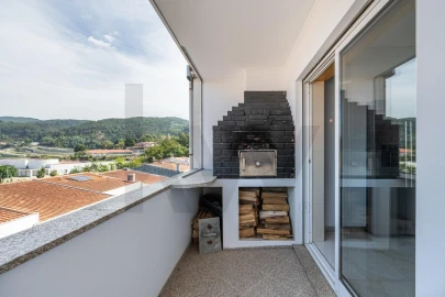 Moradia T4 para Venda em Este (São Pedro e São Mamede)