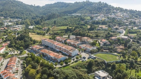 Moradia T4 para Venda em Este (São Pedro e São Mamede)