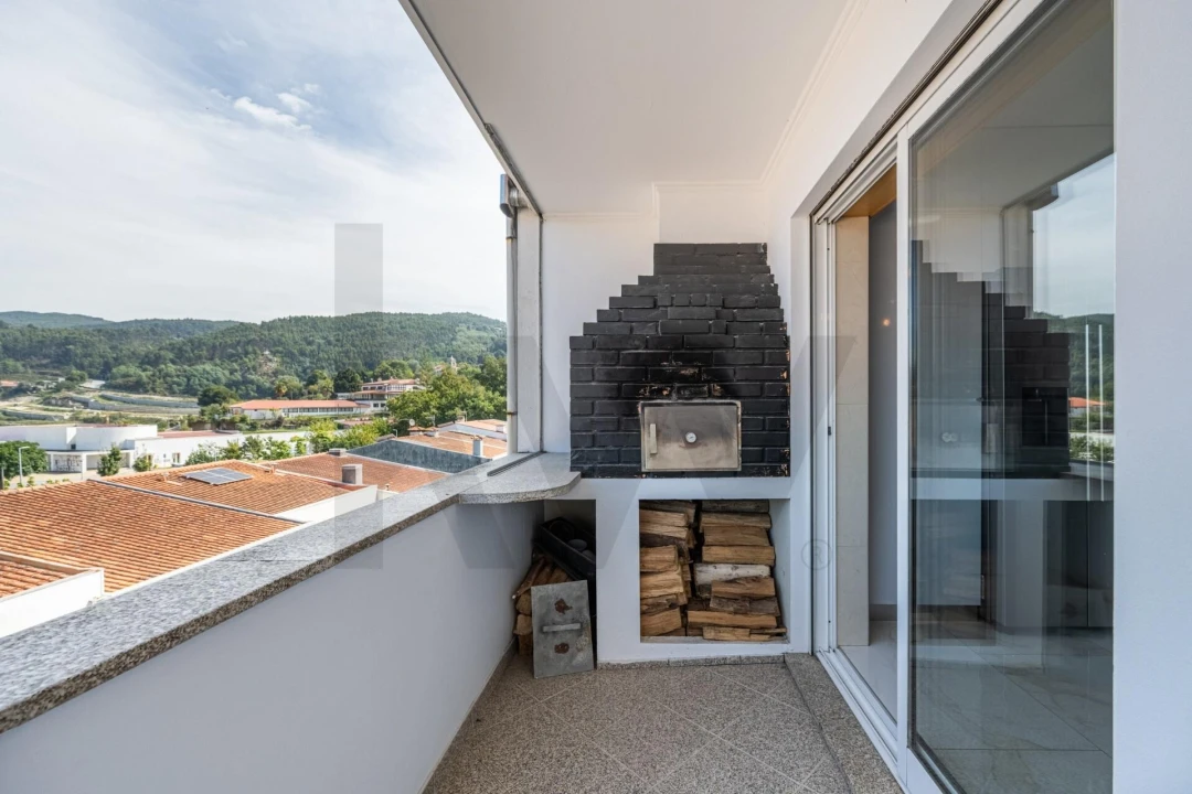 Moradia T4 para Venda em Este (São Pedro e São Mamede) Foto 10