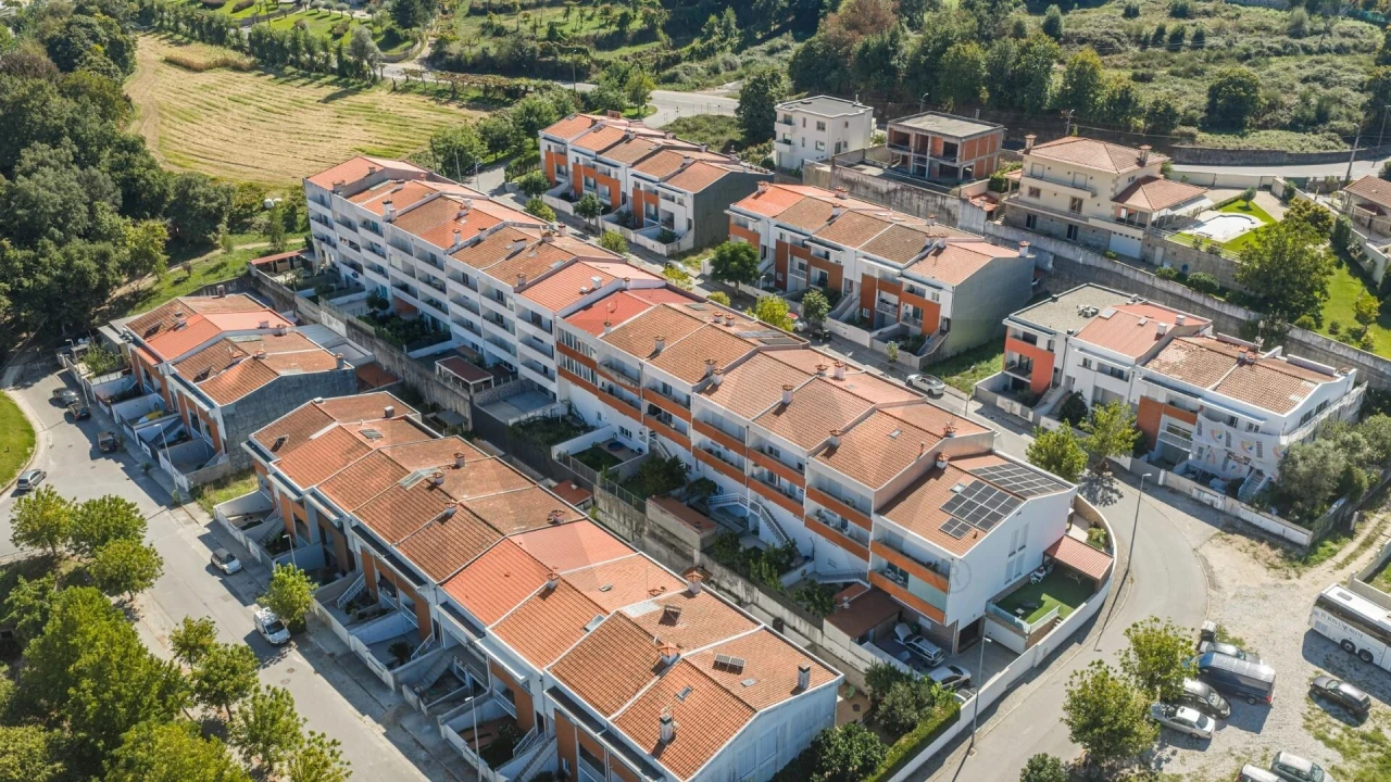 Moradia T4 para Venda em Este (São Pedro e São Mamede) Foto 45