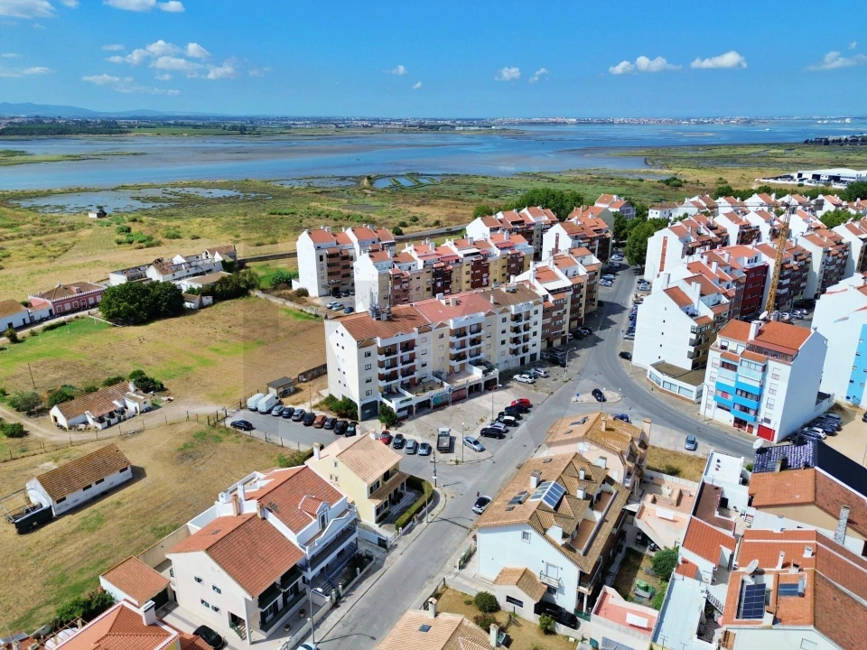 Apartamento T3 para Venda em Montijo e Afonsoeiro Foto 1