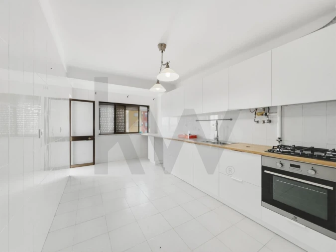 Apartamento T3 para Venda em Montijo e Afonsoeiro Foto 4