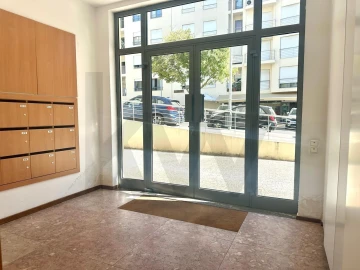 Apartamento T3 para Arrendamento em Belém