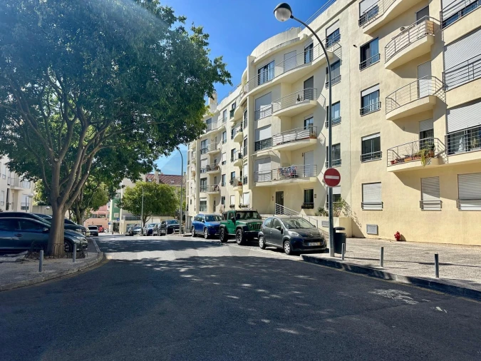 Apartamento T3 para Arrendamento em Belém Foto 25
