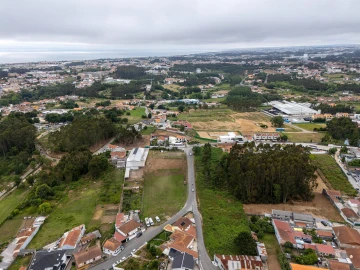 Terreno para Venda em Cidade da Maia