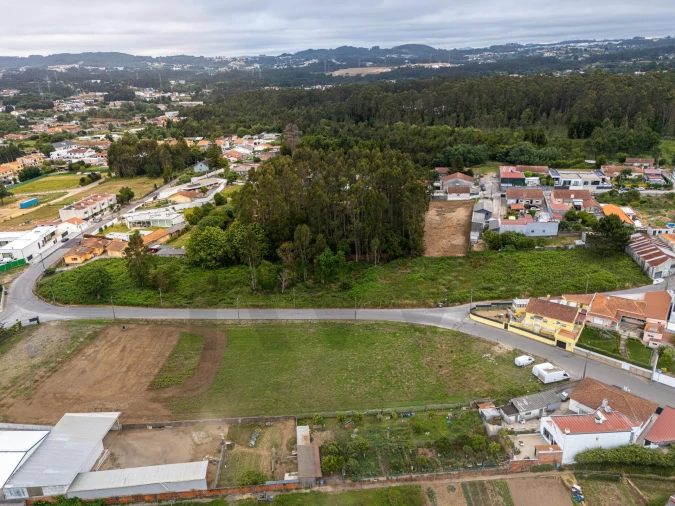 Terreno para Venda em Cidade da Maia Foto 14