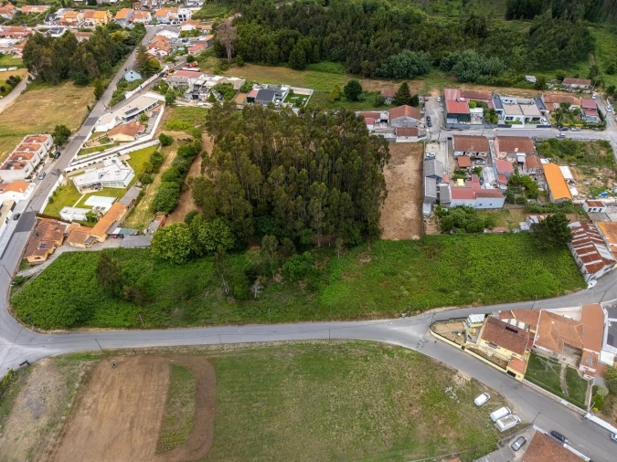 Terreno para Venda em Cidade da Maia Foto 11