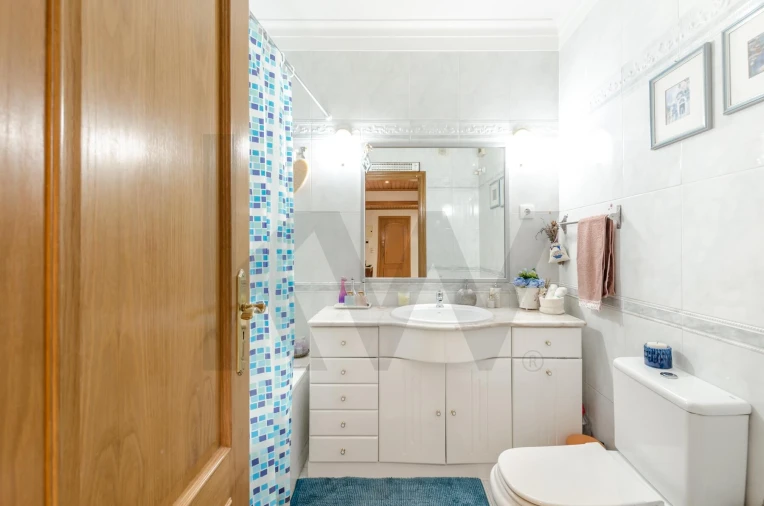 Apartamento T3 para Arrendamento em Oeiras e São Julião da Barra, Paço de Arcos e Caxias Foto 14