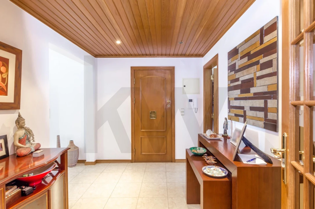 Apartamento T3 para Arrendamento em Oeiras e São Julião da Barra, Paço de Arcos e Caxias Foto 7