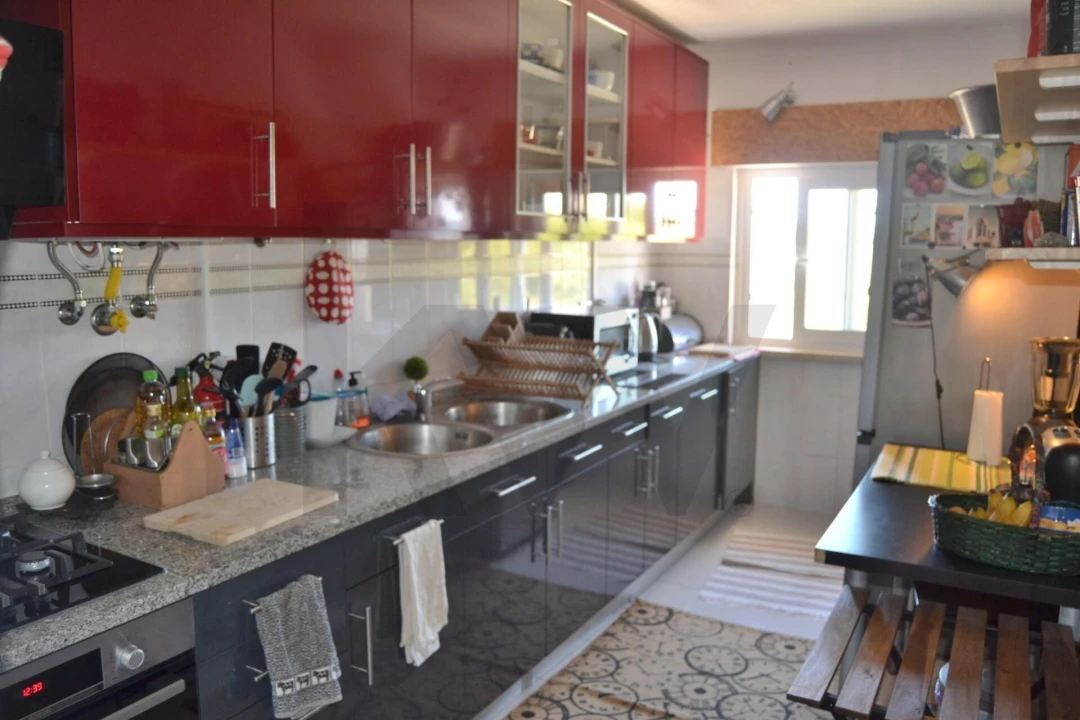 Apartamento T3 para Venda em Porto Salvo Foto 3