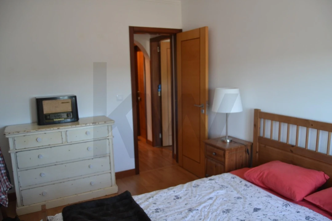 Apartamento T3 para Venda em Porto Salvo Foto 12