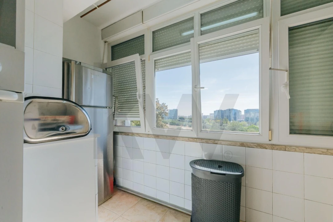 Apartamento T2 para Arrendamento em Carnide Foto 22