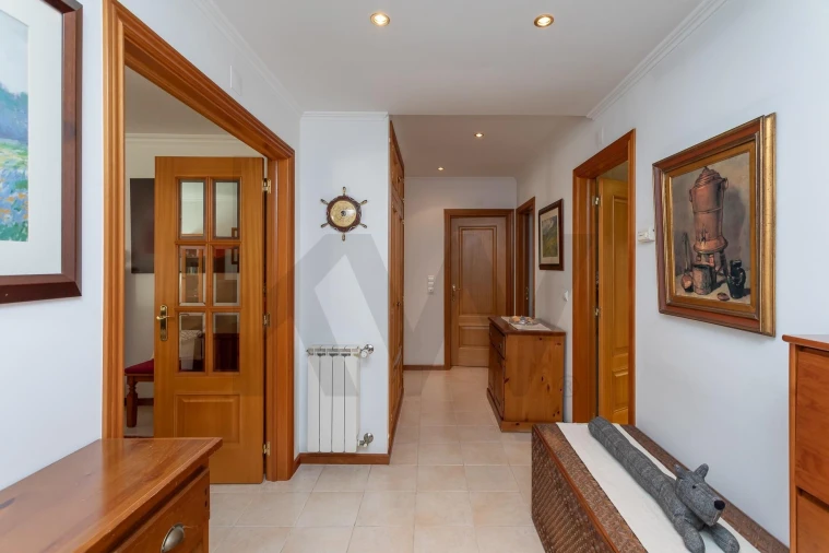 Apartamento T2 para Venda em Carnaxide e Queijas Foto 26