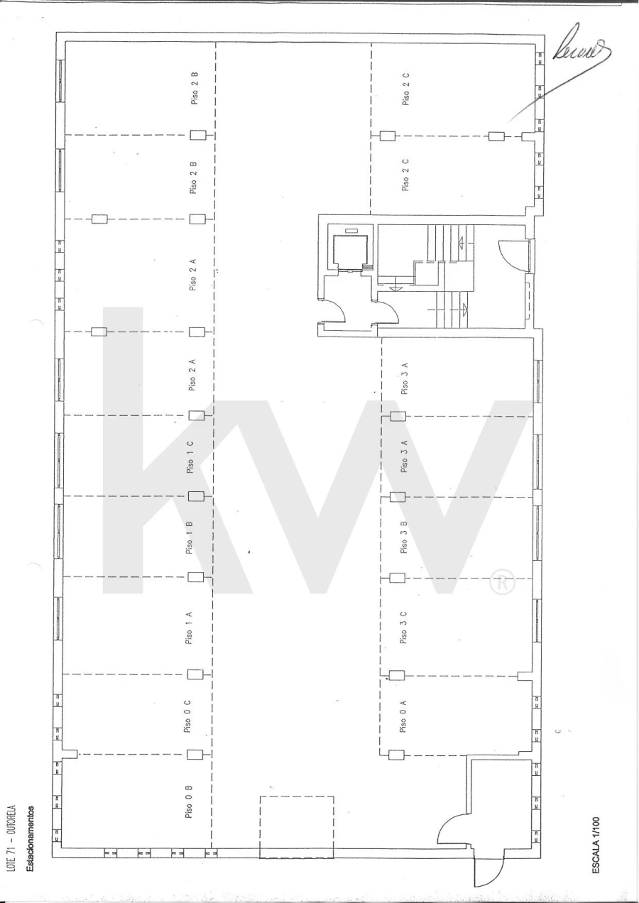 Apartamento T2 para Venda em Carnaxide e Queijas Foto 36