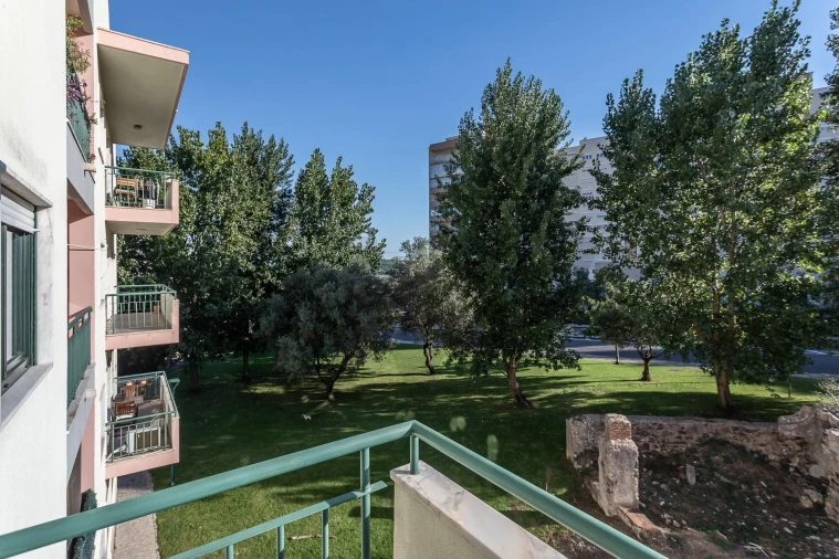 Apartamento T2 para Venda em Carnaxide e Queijas Foto 21
