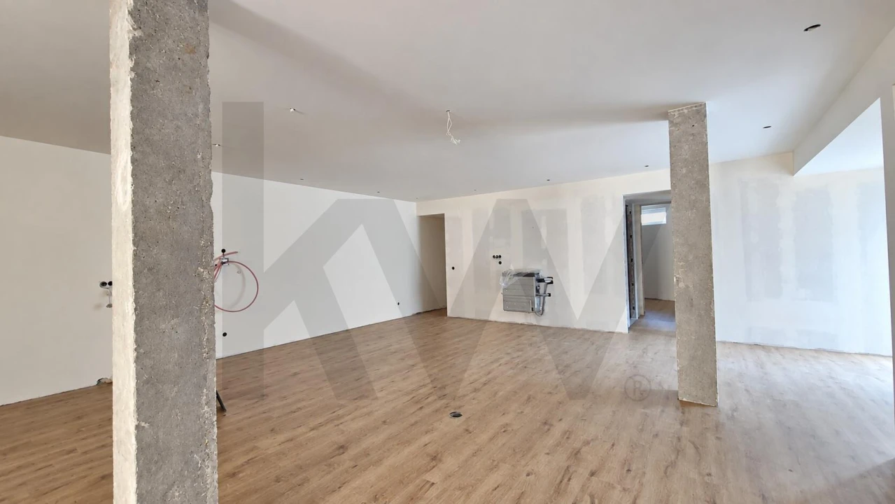 Apartamento T3 para Venda em Lordelo do Ouro e Massarelos Foto 18