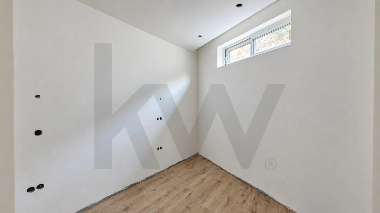 Apartamento T3 para Venda em Lordelo do Ouro e Massarelos Foto 23