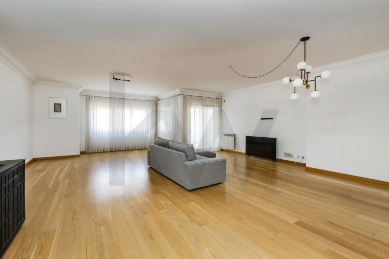Apartamento T4 para Venda em Belém Foto 7
