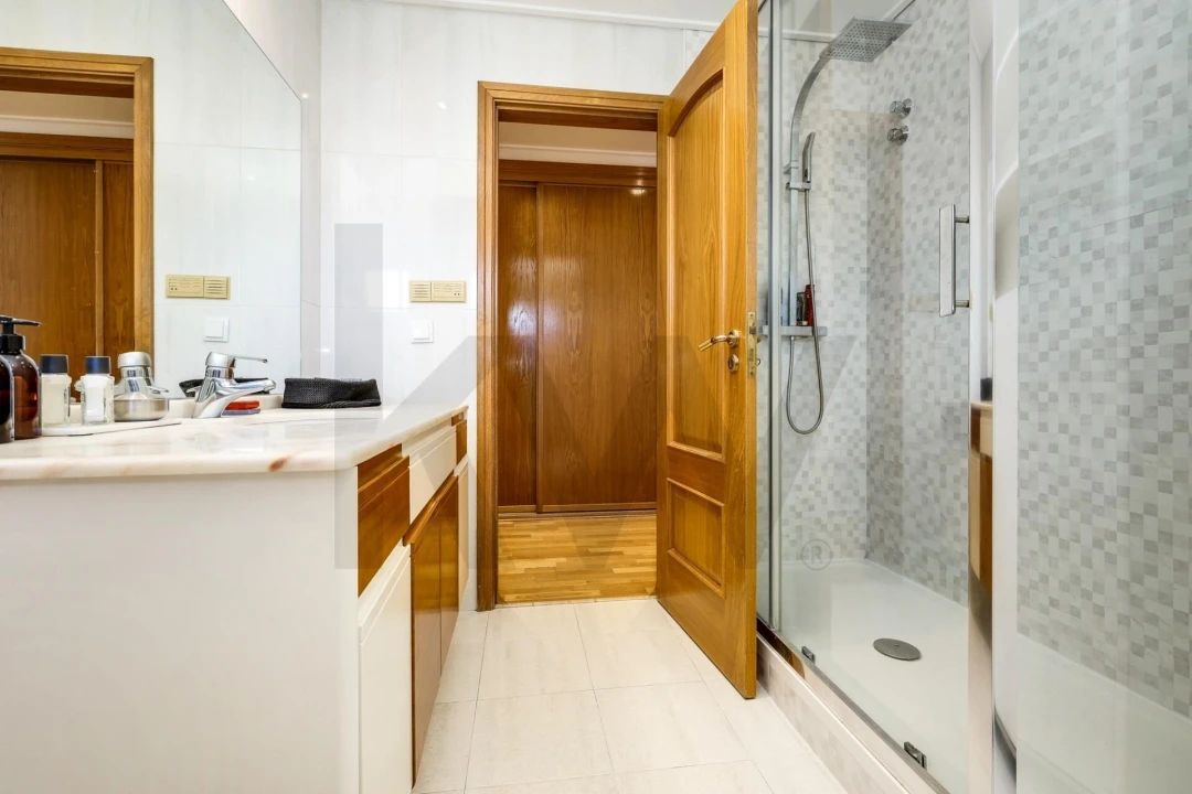 Apartamento T4 para Venda em Belém Foto 35