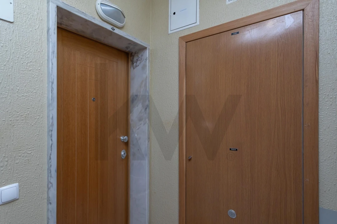 Apartamento T2 para Arrendamento em São Domingos de Rana Foto 37