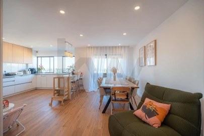 Apartamento T3 para Venda em São Martinho do Bispo e Ribeira de Frades