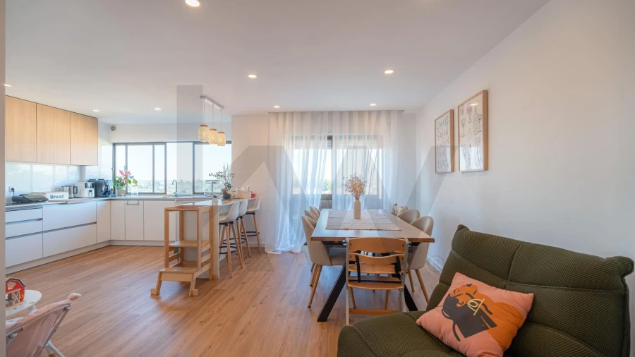 Apartamento T3 para Venda em São Martinho do Bispo e Ribeira de Frades