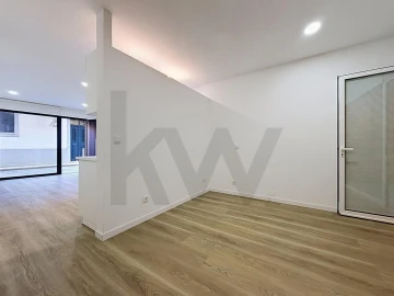 Apartamento T1 para Arrendamento em Glória e Vera Cruz
