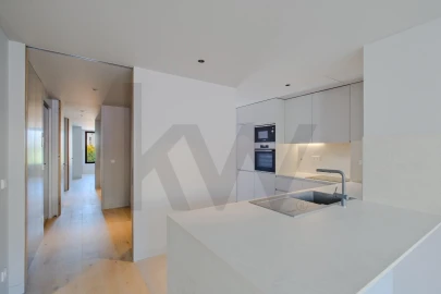Apartamento T2 para Arrendamento em Avenidas Novas