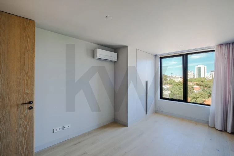 Apartamento T2 para Arrendamento em Avenidas Novas Foto 13