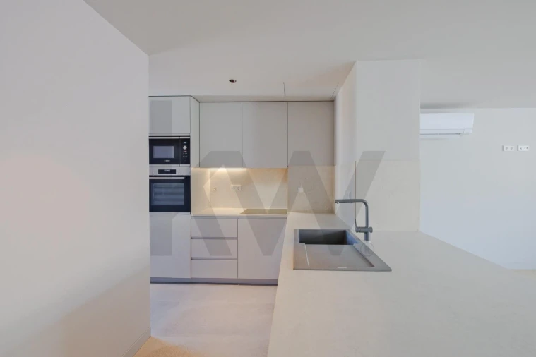 Apartamento T2 para Arrendamento em Avenidas Novas Foto 4