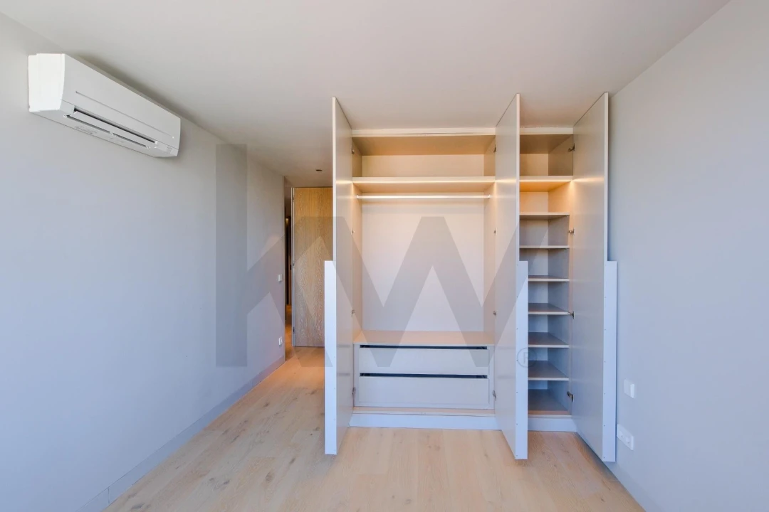 Apartamento T2 para Arrendamento em Avenidas Novas Foto 19