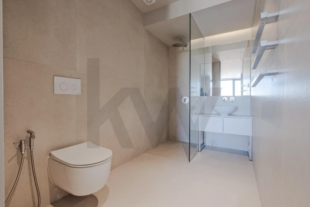 Apartamento T2 para Arrendamento em Avenidas Novas Foto 16