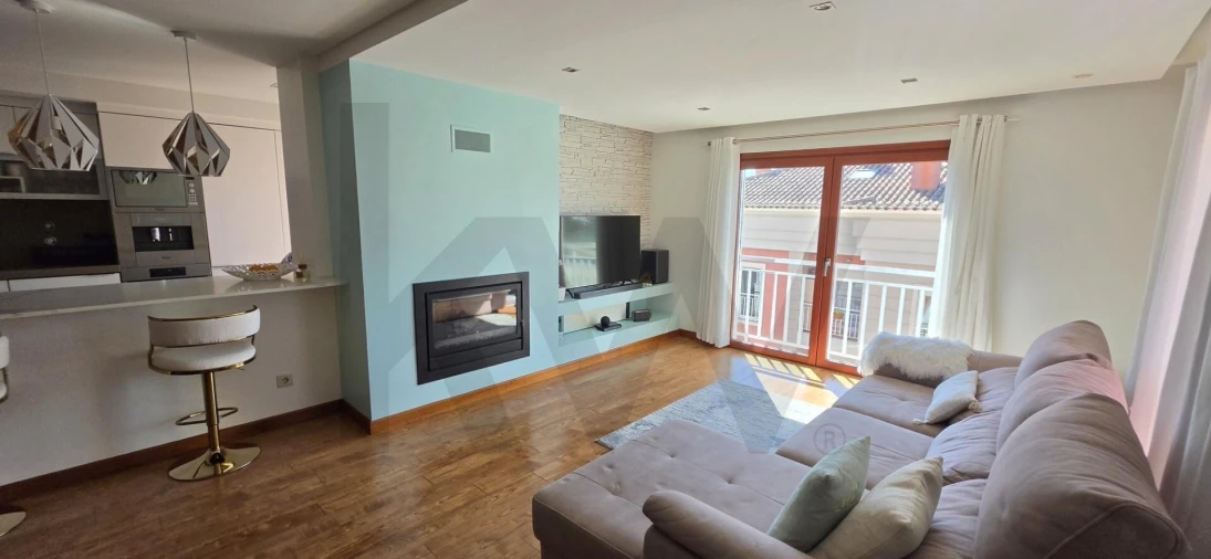 Apartamento T2 para Venda em Milharado Foto 4