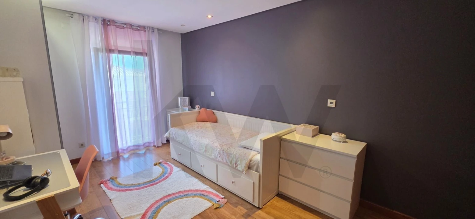 Apartamento T2 para Venda em Milharado Foto 11